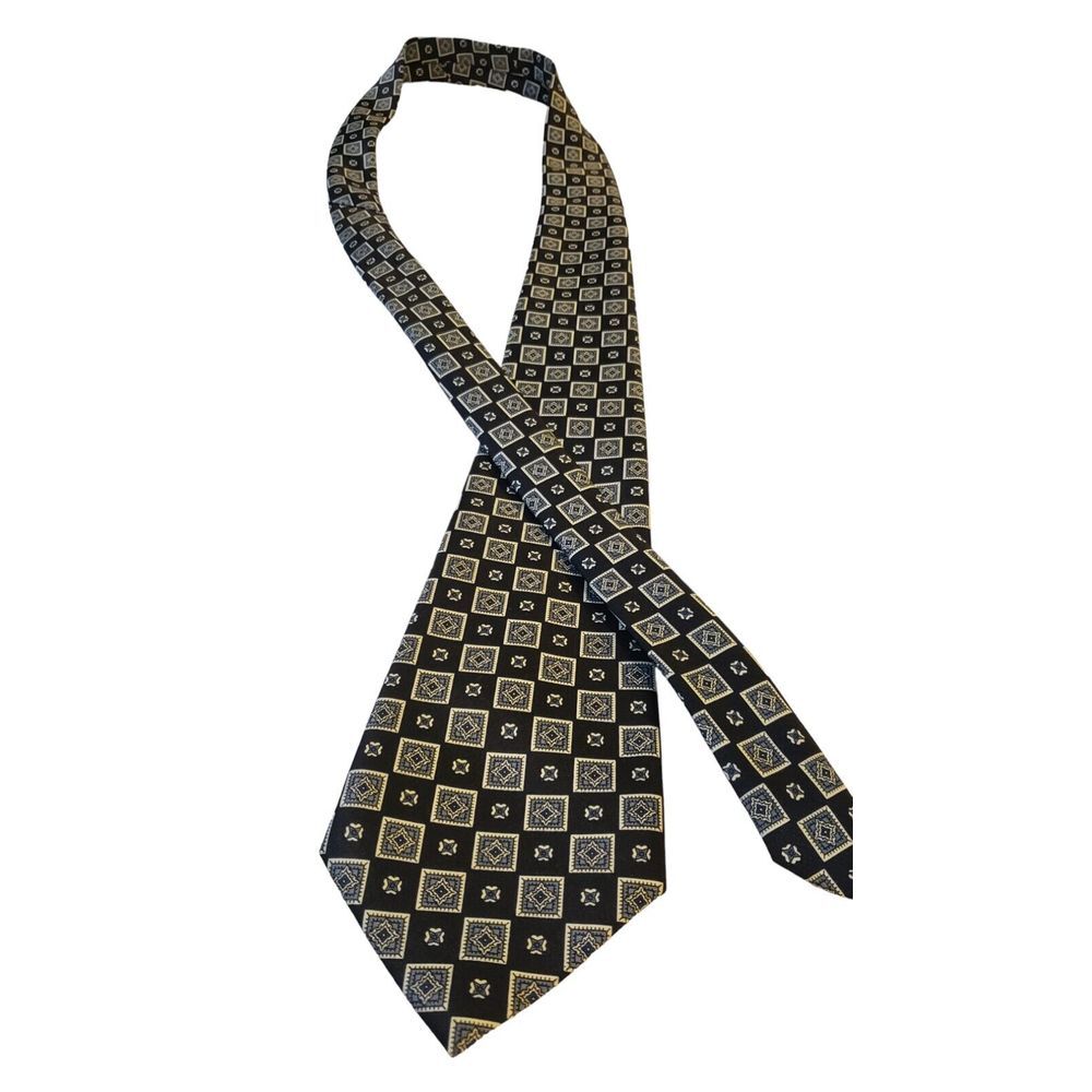 New Noble MEN'S NECKTIE Black Blue White Geometric 100% Polyester Made in‎ Korea - Picture 3 of 10